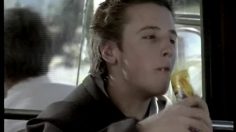 poster-10076-twisties-shots-bus-236x132