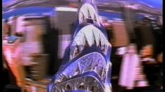 poster-10098-haagen-dazs-strawberry-cheesecake-black-236x132