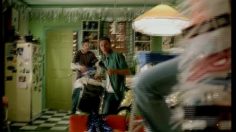 poster-1027-bud-light-six-foot-sub-236x132