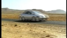 poster-10273-peugeot-307-cc-les-oeufs-236x132