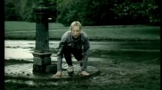 poster-10417-nike-storm-puddles-236x132