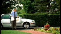 poster-10593-outback-steakhouse-hug-236x132