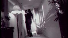 poster-106-bazar-magazine-feminin-corps-et-objets-236x132