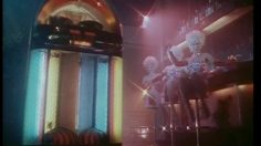 poster-11212-buggy-chaussures-rock-n-roll-236x132