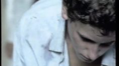 poster-11431-amnesty-international-droits-de-l-homme-le-medecin-de-la-prison-236x132