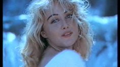 poster-11638-woolite-de-laine-et-d-eau-fraiche-236x132