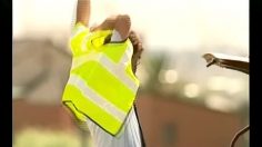 poster-11779-goodyear-runonflat-com-crushed-by-a-truck-236x132