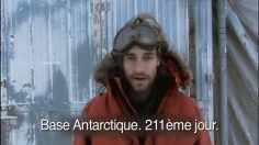 poster-12032-carlsberg-sport-ping-pong-penguin-236x132