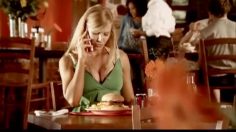 poster-12133-nando-s-anti-cancer-du-sein-double-breasted-236x132