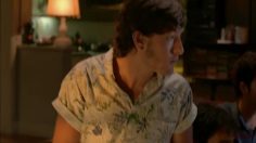 poster-12242-axe-play-2010-sofaurus-236x132