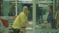 poster-12252-rogers-hold-up-236x132