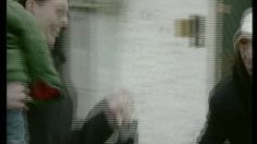 poster-1232-protection-enfance-anti-viol-famille-heureuse-236x132