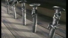 poster-1236-commonwealth-bank-clous-et-marteaux-236x132