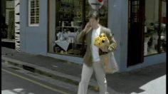 poster-12600-amena-mobile-phones-dwarf-nain-236x132