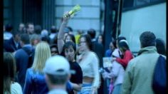 poster-12953-smirnoff-ice-ladyboy-236x132