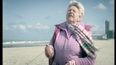 poster-13023-bento-cronen-light-kiki-236x132