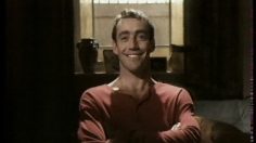 poster-13506-durex-le-sourire-236x132