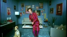 poster-13595-nestle-barrettes-l-homme-obeissant-236x132