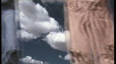 poster-13680-playstation-pantalons-sur-fil-linge-236x132