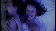 poster-13829-anti-exclusion-aide-aux-handicapes-couple-au-lit-236x132