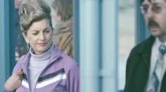 poster-13906-otrivin-shoe-laces-236x132