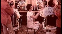 poster-1515-renault-r6-pieplu-et-prevost-chez-coiffeur-236x132