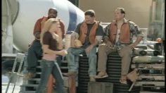 poster-15451-arby-s-fresh-market-reuben-sandwich-construction-worker-236x132