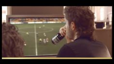 poster-15574-royal-beer-biere-girl-on-the-phone-236x132