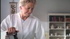 poster-15608-dymo-label-marker-etiquetteuse-smile-236x132