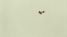 poster-15612-toyota-yaris-plane-236x132