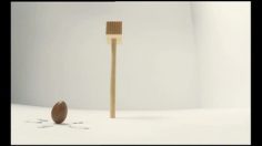 poster-16355-cadbury-cadbury-s-creme-egg-le-marteau-236x132