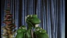 poster-1649-lustucru-pates-alimentaires-germaine-elle-croit-encore-au-pere-noel-236x132