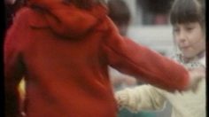 poster-1674-fisher-price-dolls-la-poupee-236x132