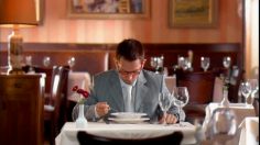 poster-17065-stars-chewing-gum-fly-236x132