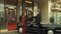 poster-17079-arla-yoggi-valet-parking-236x132