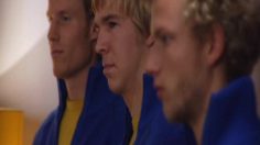 poster-17161-momax-bedroom-236x132