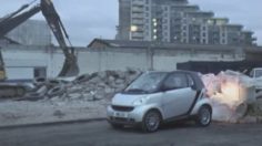 poster-17264-smart-wrecking-ball-236x132