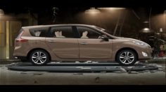 poster-17481-renault-grand-scenic-rangements-236x132