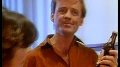 poster-1786-molson-nouvelle-bouteille-236x132