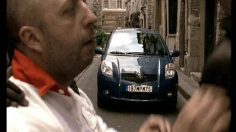 poster-17876-toyota-everybody-behind-the-rugby-team-236x132