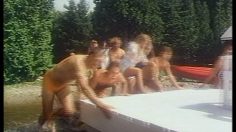 poster-1789-molson-vacances-236x132