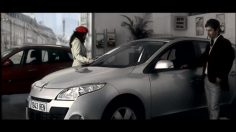 poster-17999-renault-megane-le-concessionnaire-236x132