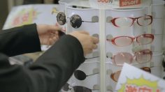 poster-18130-pachinko-matrix-noodle-shop-236x132