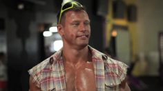 poster-18276-planet-fitness-lift-things-up-236x132