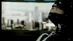 poster-1902-mazda-mazda-piles-le-robot-et-la-fille-236x132