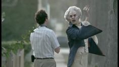 poster-19390-orange-orange-tv-la-main-de-dracula-236x132