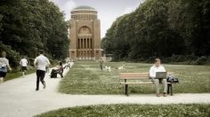 poster-20125-toshiba-nomatterwhatguarantee-com-no-matter-what-236x132