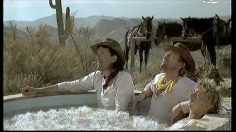 poster-2040-casa-fiesta-chili-beans-jacuzzi-236x132