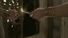 poster-20576-yves-saint-laurent-touche-eclat-ascenseur-236x132