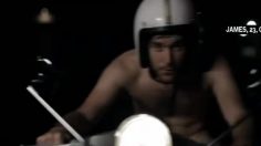 poster-20702-beechies-chewing-gum-i-heart-helmet-236x132